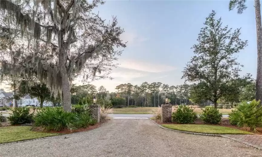 Bluffton, South Carolina 29910, 6 Bedrooms Bedrooms, ,6 BathroomsBathrooms,Residential,For Sale,430449