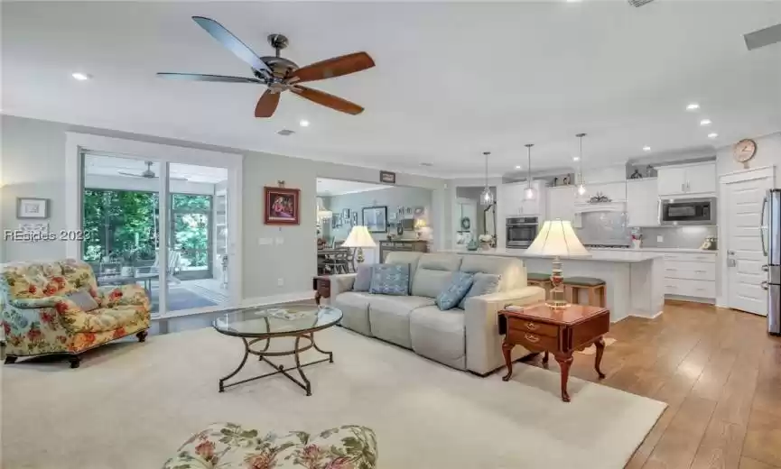 Bluffton, South Carolina 29909, 2 Bedrooms Bedrooms, ,2 BathroomsBathrooms,Residential,For Sale,436780