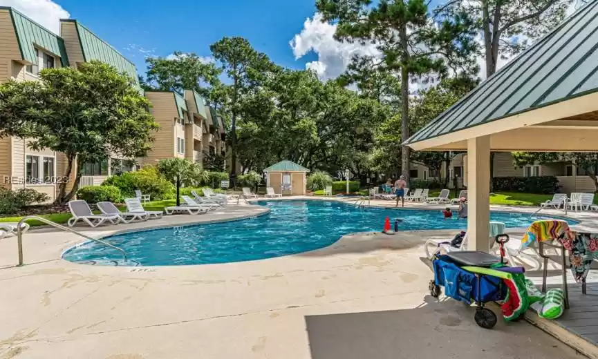 Hilton Head Island, South Carolina 29926, 2 Bedrooms Bedrooms, ,2 BathroomsBathrooms,Residential,For Sale,437373