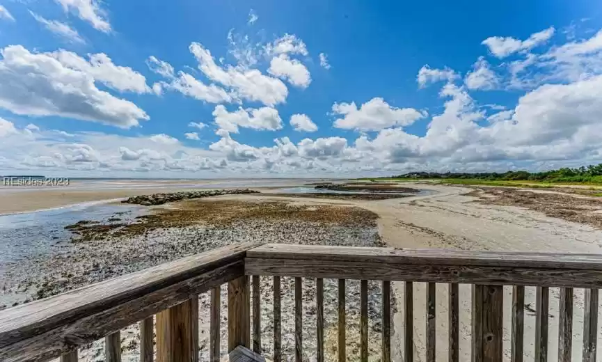 Hilton Head Island, South Carolina 29926, 2 Bedrooms Bedrooms, ,2 BathroomsBathrooms,Residential,For Sale,437373