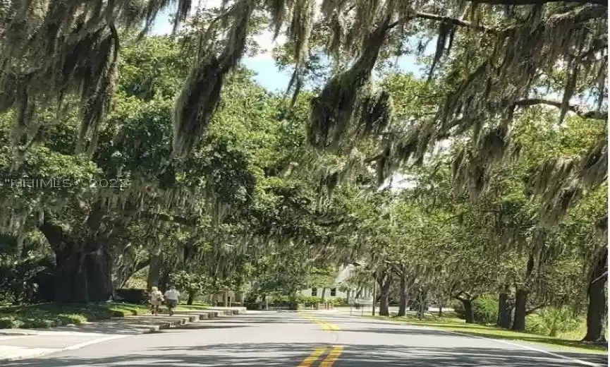 Beaufort, South Carolina 29902, 3 Bedrooms Bedrooms, ,3 BathroomsBathrooms,Residential,For Sale,421696