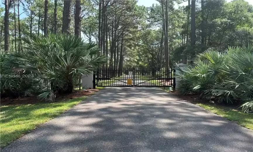 Saint Helena Island, South Carolina 29920, ,Land,For Sale,438335