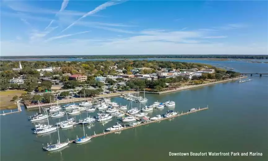 Beaufort, South Carolina 29907, 3 Bedrooms Bedrooms, ,1 BathroomBathrooms,Residential,For Sale,438588