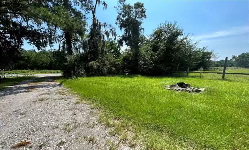 Beaufort, South Carolina 29906, 3 Bedrooms Bedrooms, ,2 BathroomsBathrooms,Residential,For Sale,438778