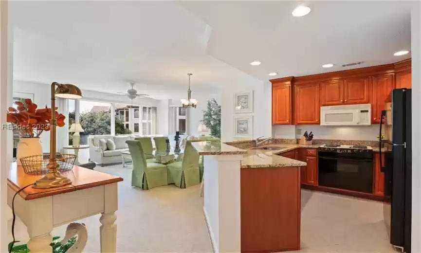 Hilton Head Island, South Carolina 29926, 2 Bedrooms Bedrooms, ,2 BathroomsBathrooms,Residential,For Sale,438893