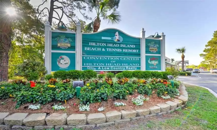 What a special property in the heart of Hilton Head Island!