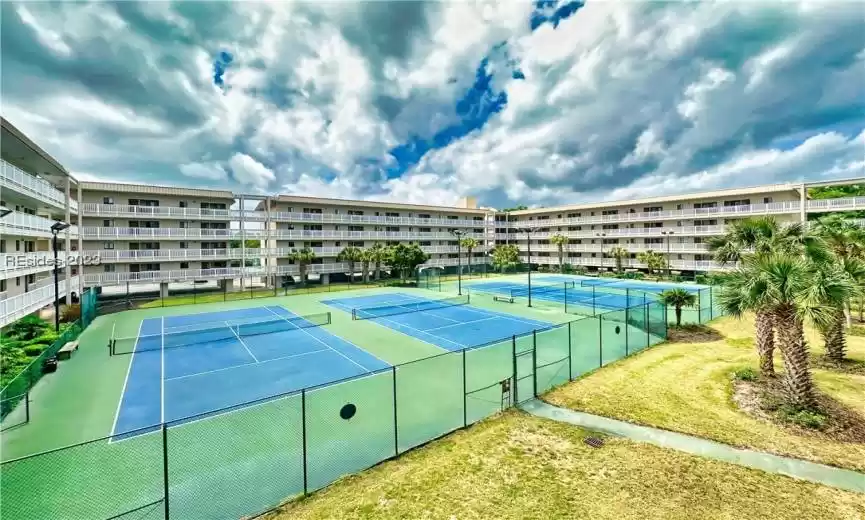 Hilton Head Island, South Carolina 29928, 2 Bedrooms Bedrooms, ,2 BathroomsBathrooms,Residential,For Sale,439489