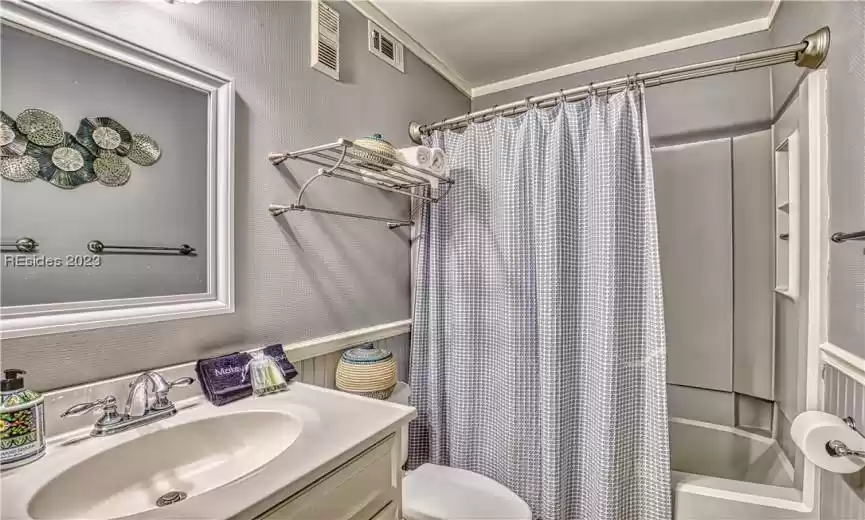 Hilton Head Island, South Carolina 29928, 2 Bedrooms Bedrooms, ,2 BathroomsBathrooms,Residential,For Sale,439489