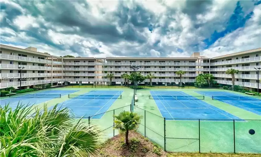 Hilton Head Island, South Carolina 29928, 2 Bedrooms Bedrooms, ,2 BathroomsBathrooms,Residential,For Sale,439489