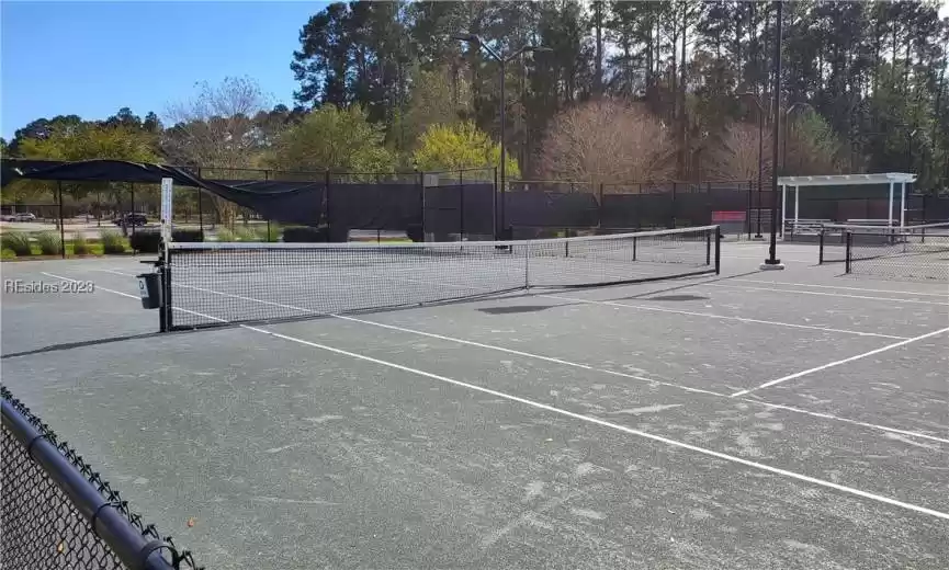 Tennis anyone? There are 10 clay tennis courts, outdoor party pavilions, and more!