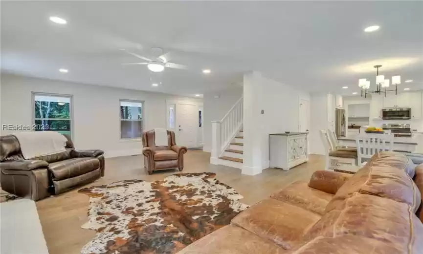 Ridgeland, South Carolina 29936, 4 Bedrooms Bedrooms, ,3 BathroomsBathrooms,Residential,For Sale,439413