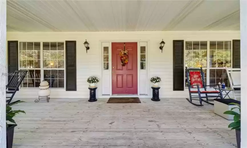 Come Inside!
