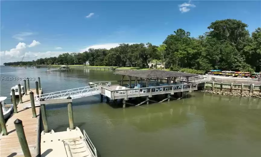Bluffton, South Carolina 29910, 4 Bedrooms Bedrooms, ,5 BathroomsBathrooms,Residential,For Sale,439337