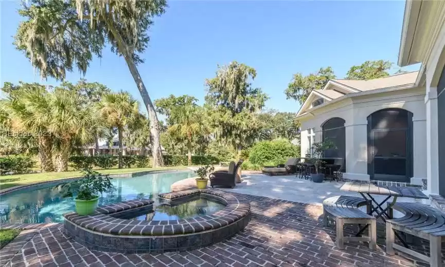 Bluffton, South Carolina 29910, 4 Bedrooms Bedrooms, ,5 BathroomsBathrooms,Residential,For Sale,439337