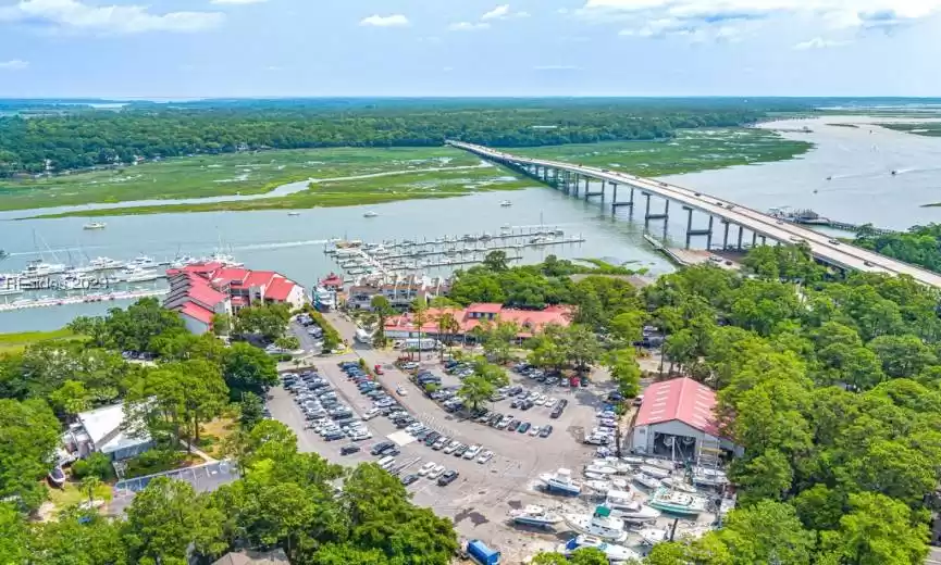 Hilton Head Island, South Carolina 29928, 2 Bedrooms Bedrooms, ,2 BathroomsBathrooms,Residential,For Sale,439509