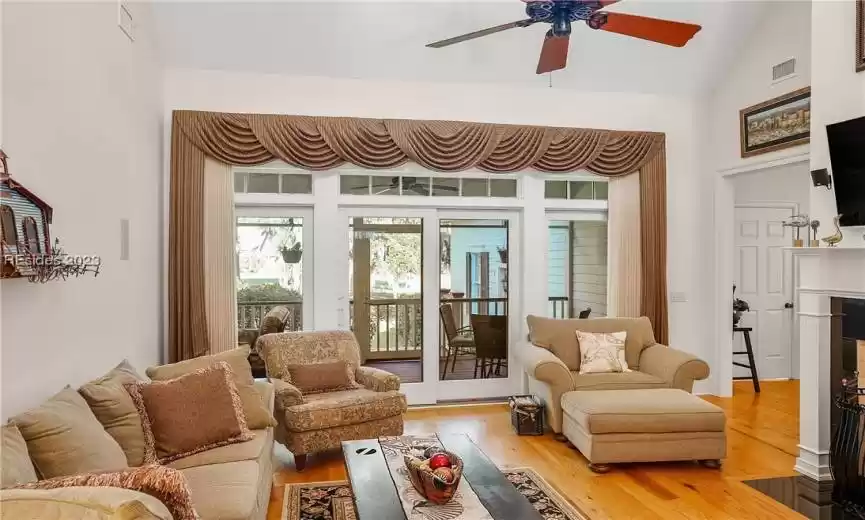 Beaufort, South Carolina 29907, 5 Bedrooms Bedrooms, ,5 BathroomsBathrooms,Residential,For Sale,440116