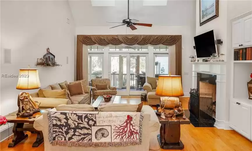 Beaufort, South Carolina 29907, 5 Bedrooms Bedrooms, ,5 BathroomsBathrooms,Residential,For Sale,440116