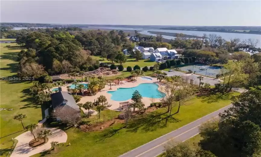 Beaufort, South Carolina 29907, 5 Bedrooms Bedrooms, ,5 BathroomsBathrooms,Residential,For Sale,440116