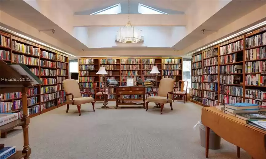 Library in Seabrook house