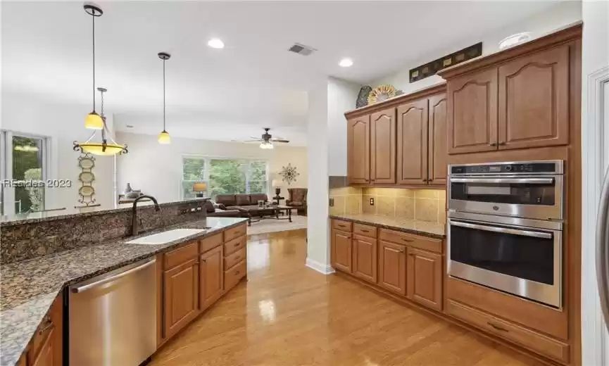 Bluffton, South Carolina 29910, 4 Bedrooms Bedrooms, ,4 BathroomsBathrooms,Residential,For Sale,440273