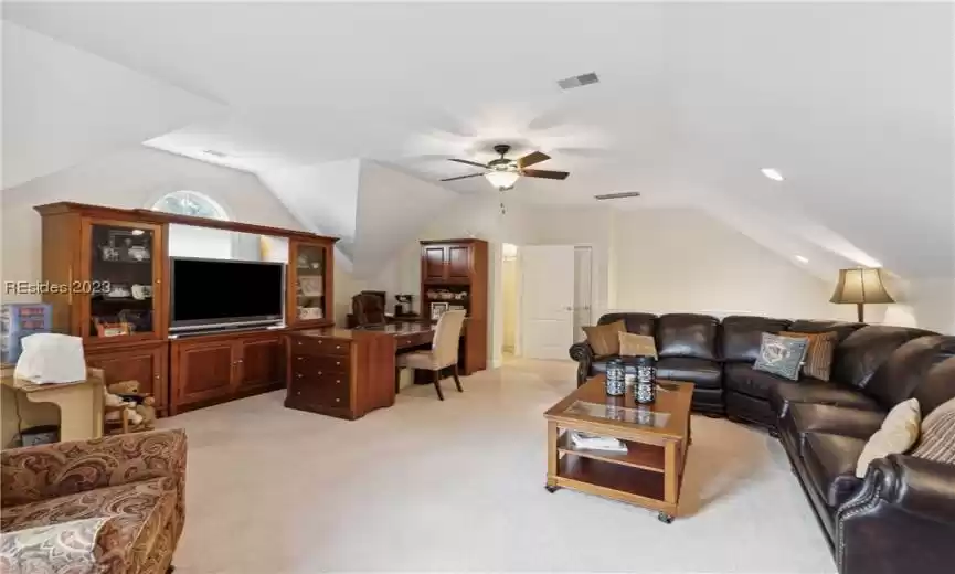 Bluffton, South Carolina 29910, 4 Bedrooms Bedrooms, ,4 BathroomsBathrooms,Residential,For Sale,440273
