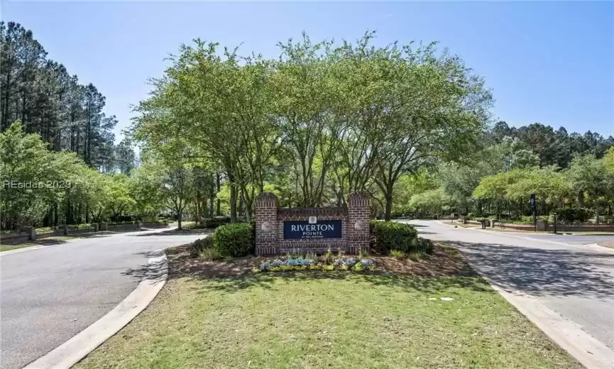 Entrance to Riverton Pointe Gated Community