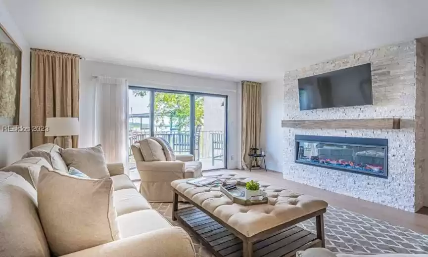 Hilton Head Island, South Carolina 29928, 2 Bedrooms Bedrooms, ,2 BathroomsBathrooms,Residential,For Sale,440581