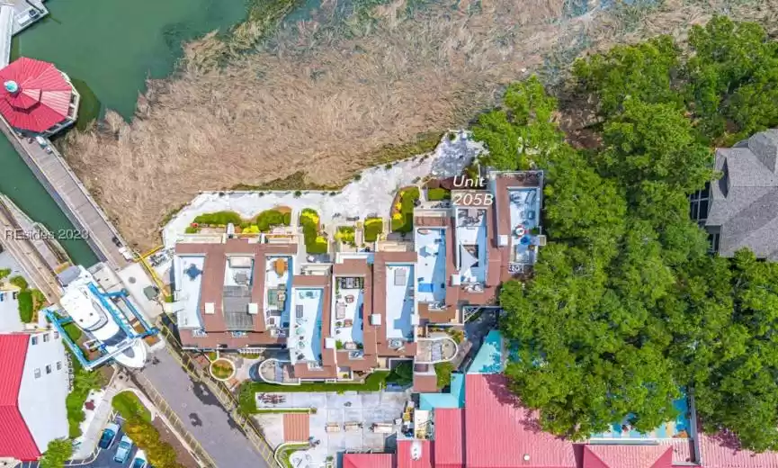 Hilton Head Island, South Carolina 29928, 2 Bedrooms Bedrooms, ,2 BathroomsBathrooms,Residential,For Sale,440581