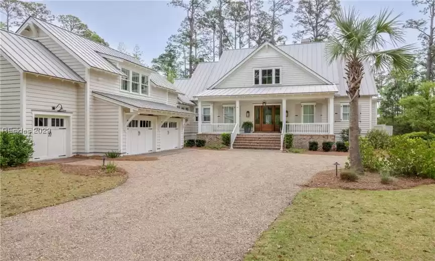 Bluffton, South Carolina 29910, 5 Bedrooms Bedrooms, ,5 BathroomsBathrooms,Residential,For Sale,433434