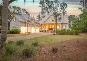 Bluffton, South Carolina 29910, 5 Bedrooms Bedrooms, ,5 BathroomsBathrooms,Residential,For Sale,433434