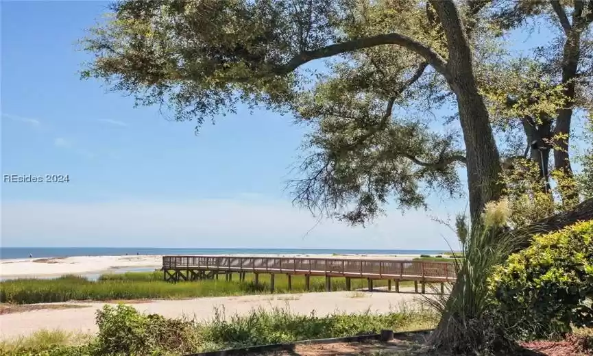 Hilton Head Island, South Carolina 29926, 2 Bedrooms Bedrooms, ,2 BathroomsBathrooms,Residential,For Sale,441062