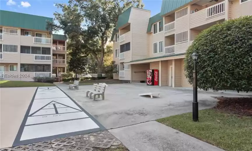 Hilton Head Island, South Carolina 29926, 2 Bedrooms Bedrooms, ,2 BathroomsBathrooms,Residential,For Sale,441062