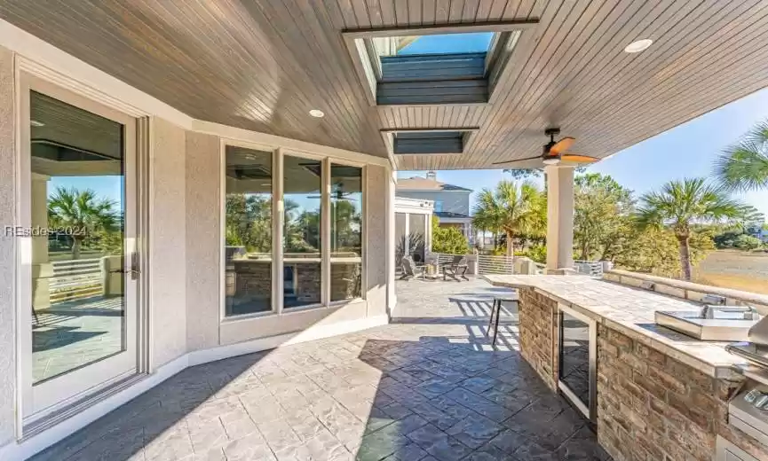 Hilton Head Island, South Carolina 29926, 5 Bedrooms Bedrooms, ,5 BathroomsBathrooms,Residential,For Sale,441650