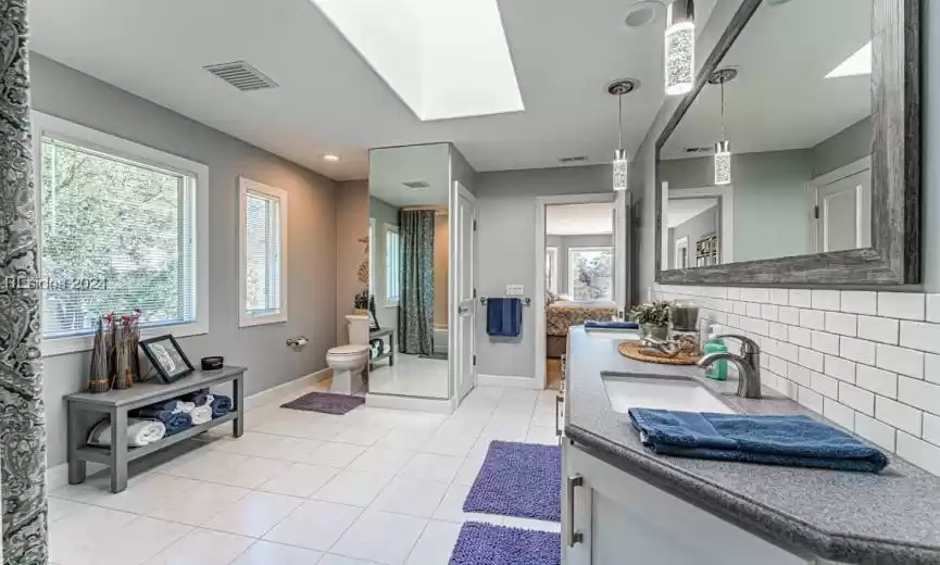 Hilton Head Island, South Carolina 29926, 5 Bedrooms Bedrooms, ,5 BathroomsBathrooms,Residential,For Sale,441650