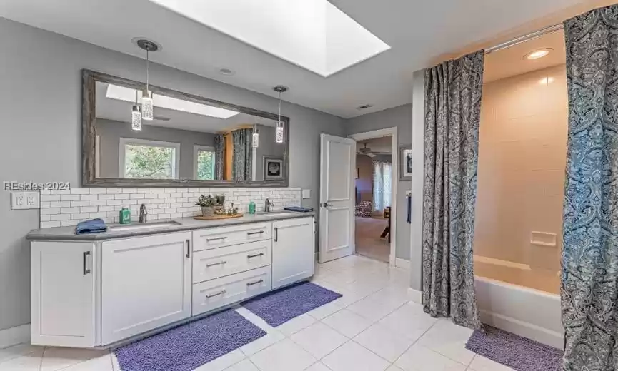 Hilton Head Island, South Carolina 29926, 5 Bedrooms Bedrooms, ,5 BathroomsBathrooms,Residential,For Sale,441650