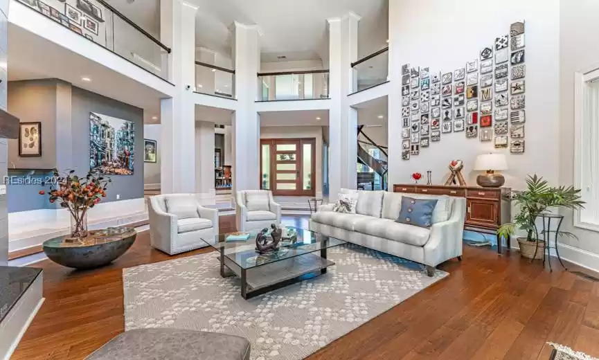 Hilton Head Island, South Carolina 29926, 5 Bedrooms Bedrooms, ,5 BathroomsBathrooms,Residential,For Sale,441650