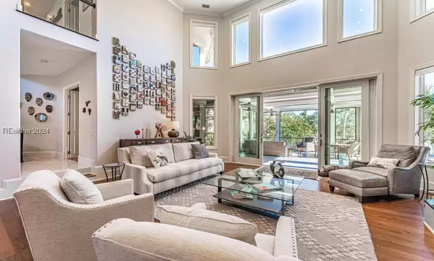 Hilton Head Island, South Carolina 29926, 5 Bedrooms Bedrooms, ,5 BathroomsBathrooms,Residential,For Sale,441650