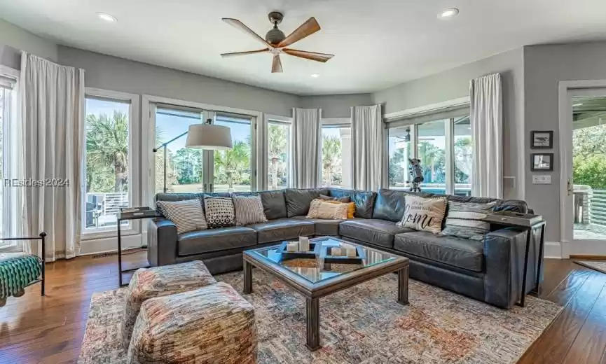 Hilton Head Island, South Carolina 29926, 5 Bedrooms Bedrooms, ,5 BathroomsBathrooms,Residential,For Sale,441650