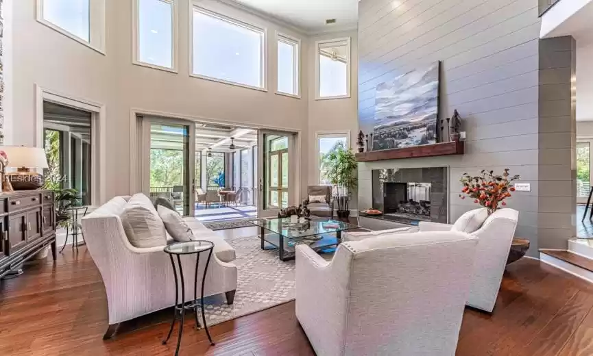 Hilton Head Island, South Carolina 29926, 5 Bedrooms Bedrooms, ,5 BathroomsBathrooms,Residential,For Sale,441650