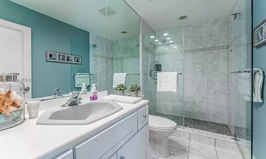 Hilton Head Island, South Carolina 29926, 5 Bedrooms Bedrooms, ,5 BathroomsBathrooms,Residential,For Sale,441650