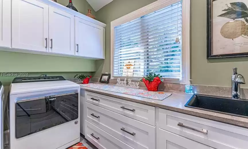 Hilton Head Island, South Carolina 29926, 5 Bedrooms Bedrooms, ,5 BathroomsBathrooms,Residential,For Sale,441650