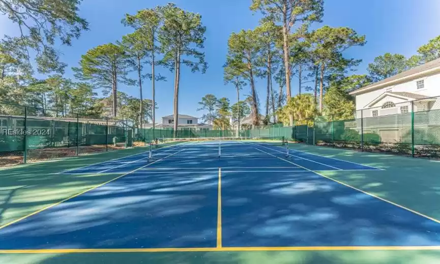 Hilton Head Island, South Carolina 29926, 5 Bedrooms Bedrooms, ,5 BathroomsBathrooms,Residential,For Sale,441650