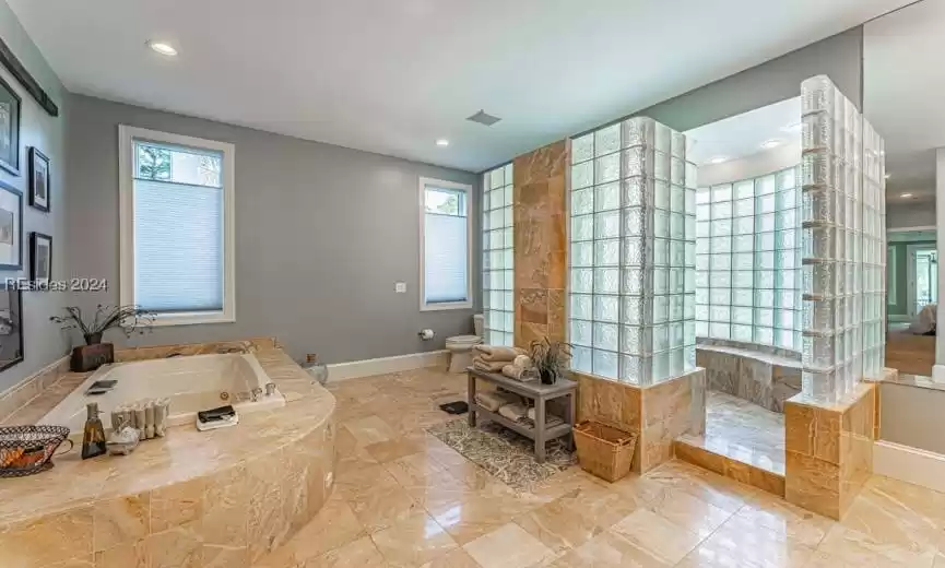 Hilton Head Island, South Carolina 29926, 5 Bedrooms Bedrooms, ,5 BathroomsBathrooms,Residential,For Sale,441650