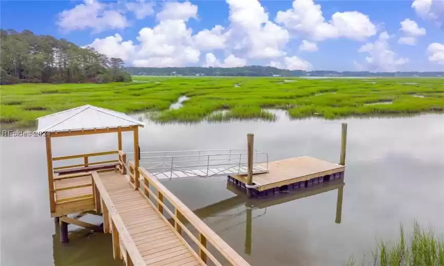 Bluffton, South Carolina 29910, 5 Bedrooms Bedrooms, ,3 BathroomsBathrooms,Residential,For Sale,441718