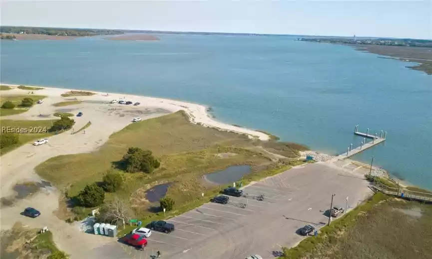 Port Royal-Sands Beach just a bike ride or golf cart away