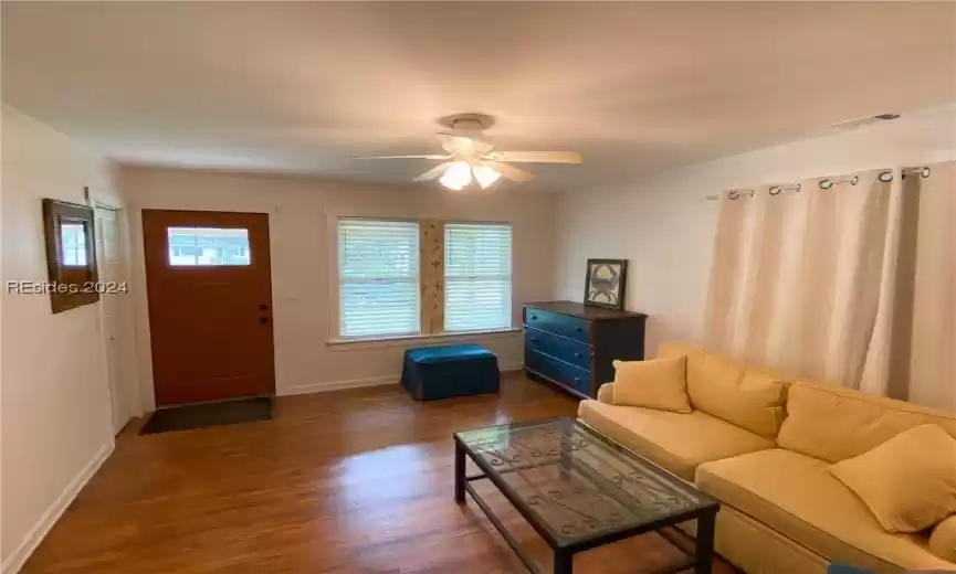 Port Royal, South Carolina 29935, 3 Bedrooms Bedrooms, ,1 BathroomBathrooms,Residential,For Sale,441691