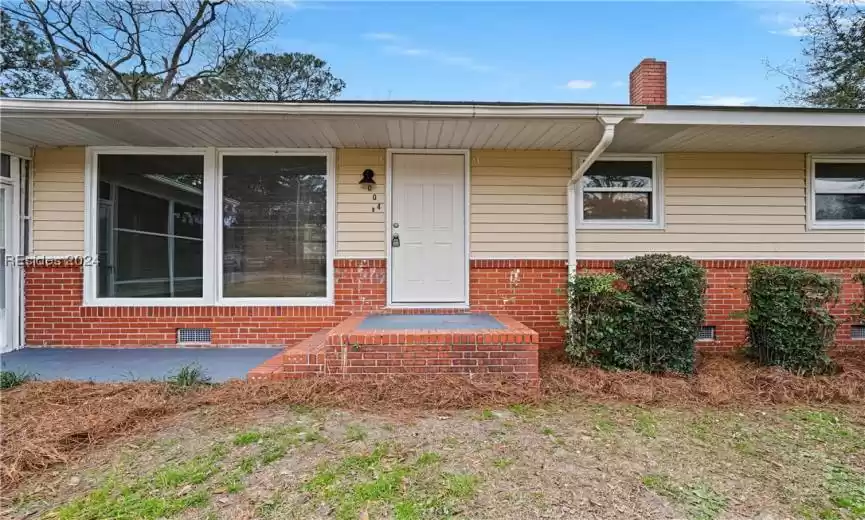 Beaufort, South Carolina 29902, 3 Bedrooms Bedrooms, ,1 BathroomBathrooms,Residential,For Sale,441762