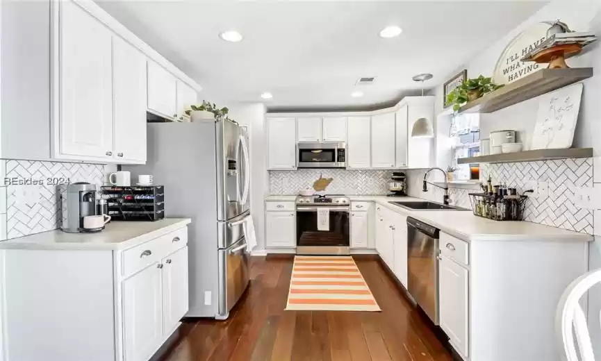 Bluffton, South Carolina 29909, 4 Bedrooms Bedrooms, ,2 BathroomsBathrooms,Residential,For Sale,441757