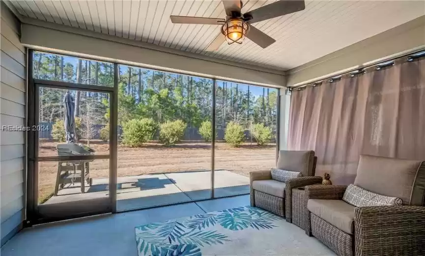 Enjoy being on Your Screened patio porch, while sipping Your favorite beverage, listening to enjoyable music and taking in nature.