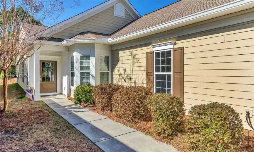 Bluffton, South Carolina 29909, 3 Bedrooms Bedrooms, ,2 BathroomsBathrooms,Residential,For Sale,441819